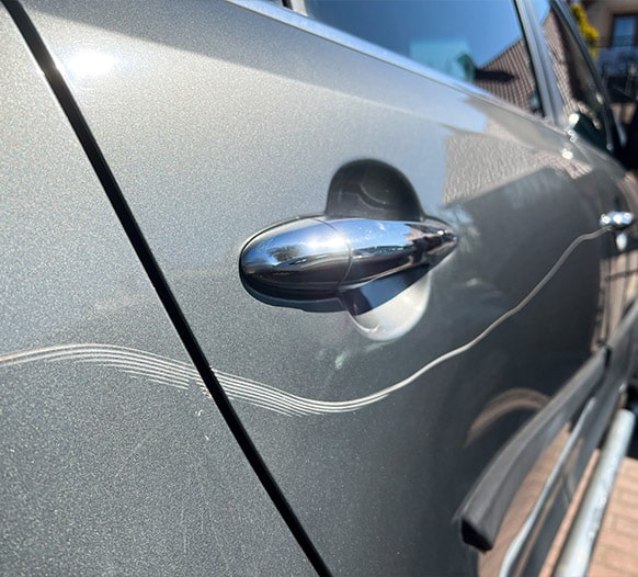 Rayures-et-impacts-de-parking