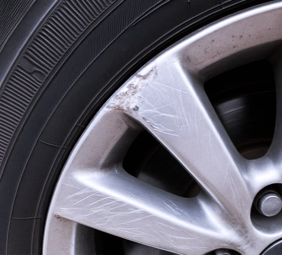 Gravillons et impacts sur pare-brise